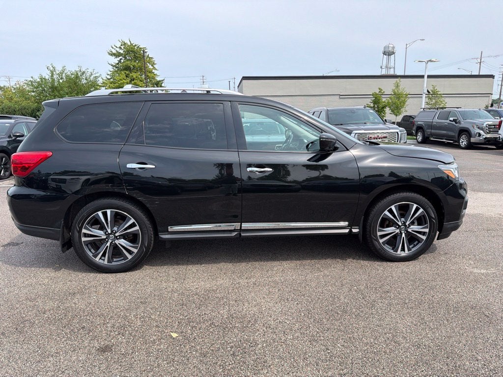 2019 Nissan Pathfinder Platinum