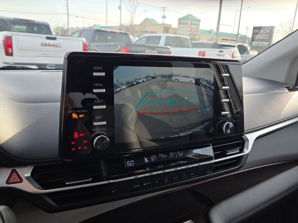 2021 Toyota Sienna XLE