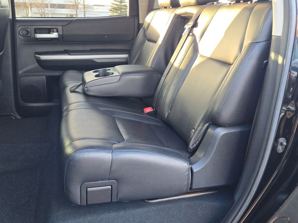 2015 Toyota Tundra 4WD Truck SR5