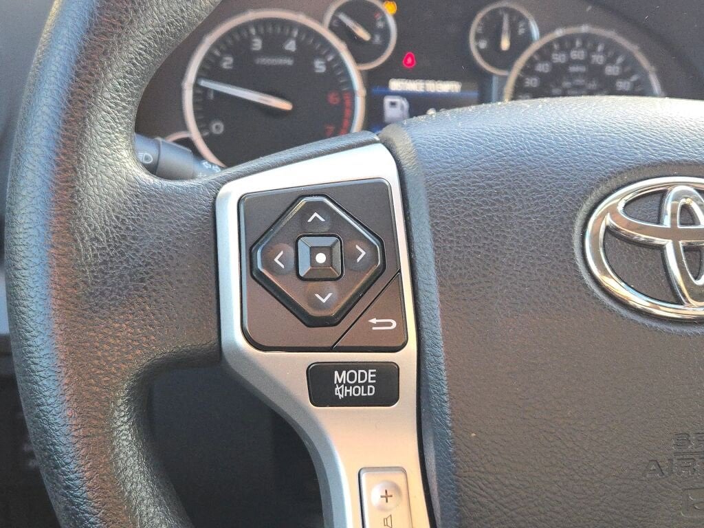 2015 Toyota Tundra 4WD Truck SR5