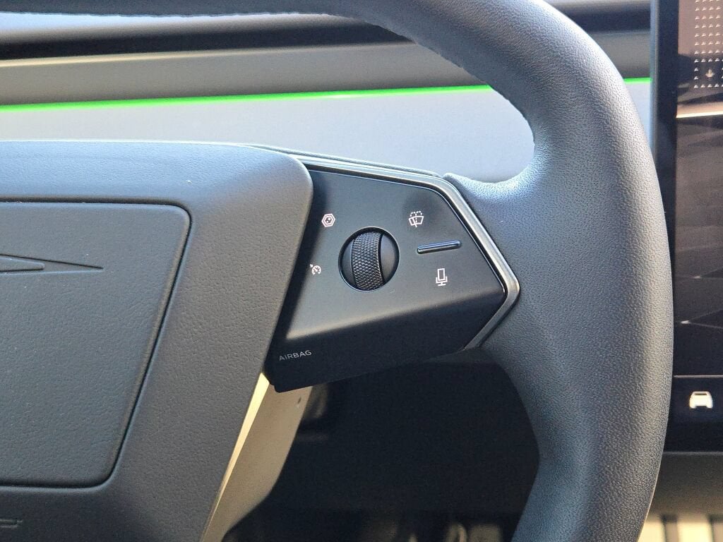 2024 Tesla Cybertruck All-Wheel Drive