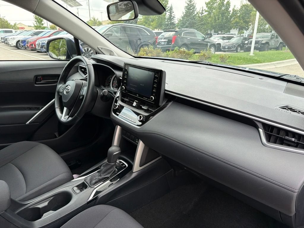 2022 Toyota Corolla Cross LE