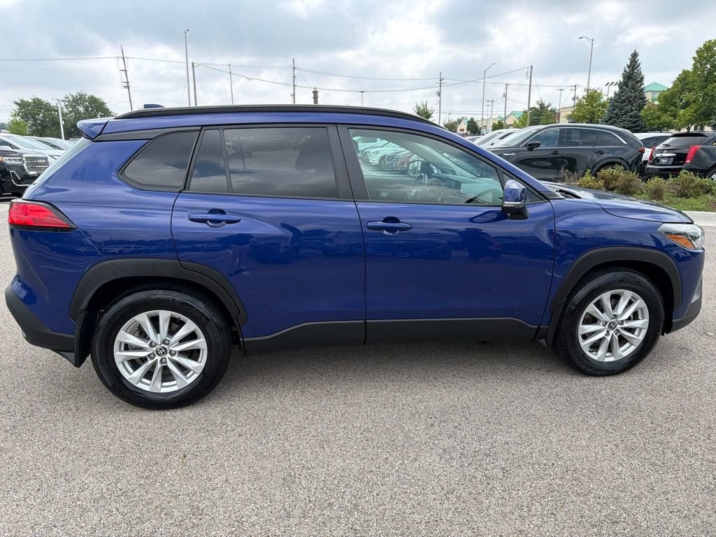 2022 Toyota Corolla Cross LE