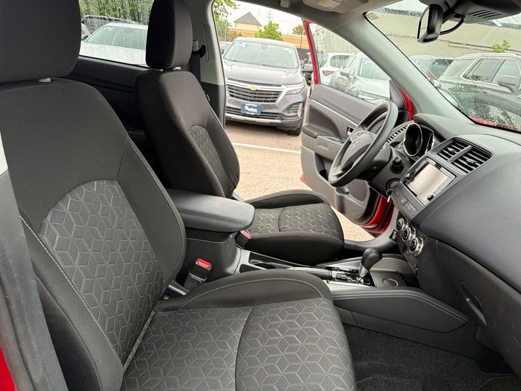 2021 Mitsubishi Outlander Sport 2.0 ES 2WD
