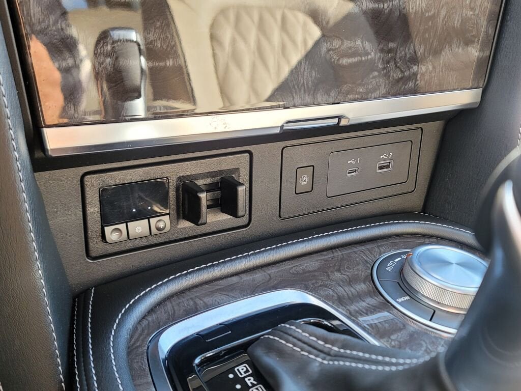 2023 Nissan Armada Platinum
