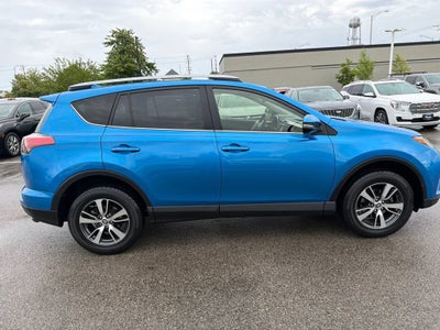 2017 Toyota RAV4 XLE