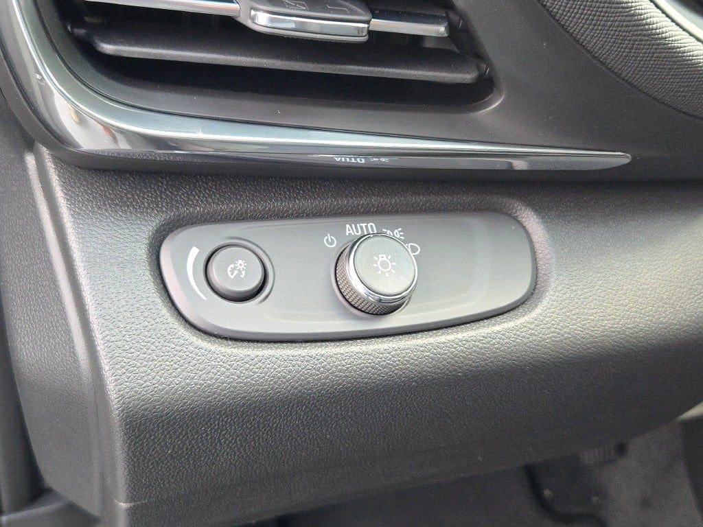 2026 Buick Envista Preferred - Photo 23
