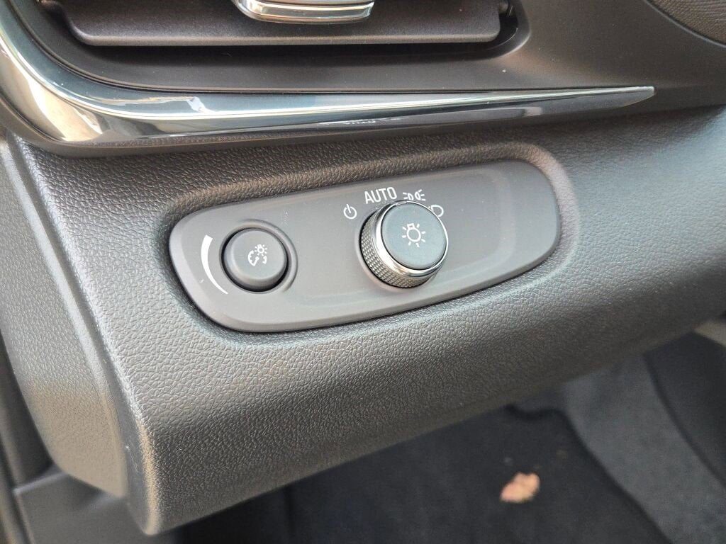 2025 Buick Envista Preferred