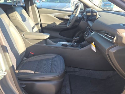 2025 Buick Envista Preferred