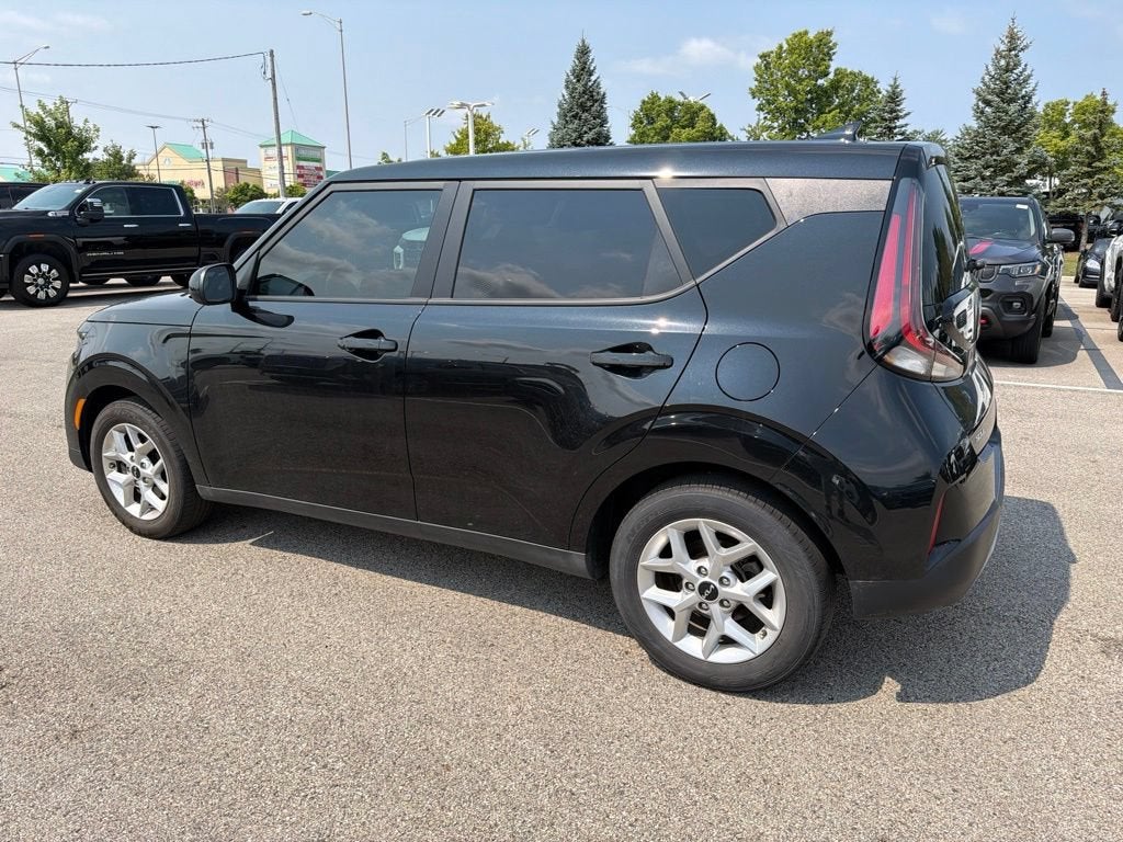 2023 Kia Soul LX