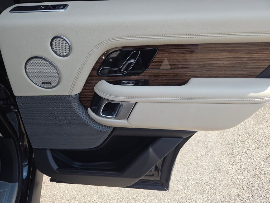 2018 Land Rover Range Rover V8 Supercharged SWB