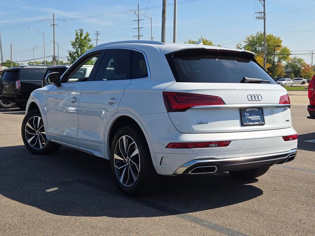 2022 Audi Q5 S line Premium