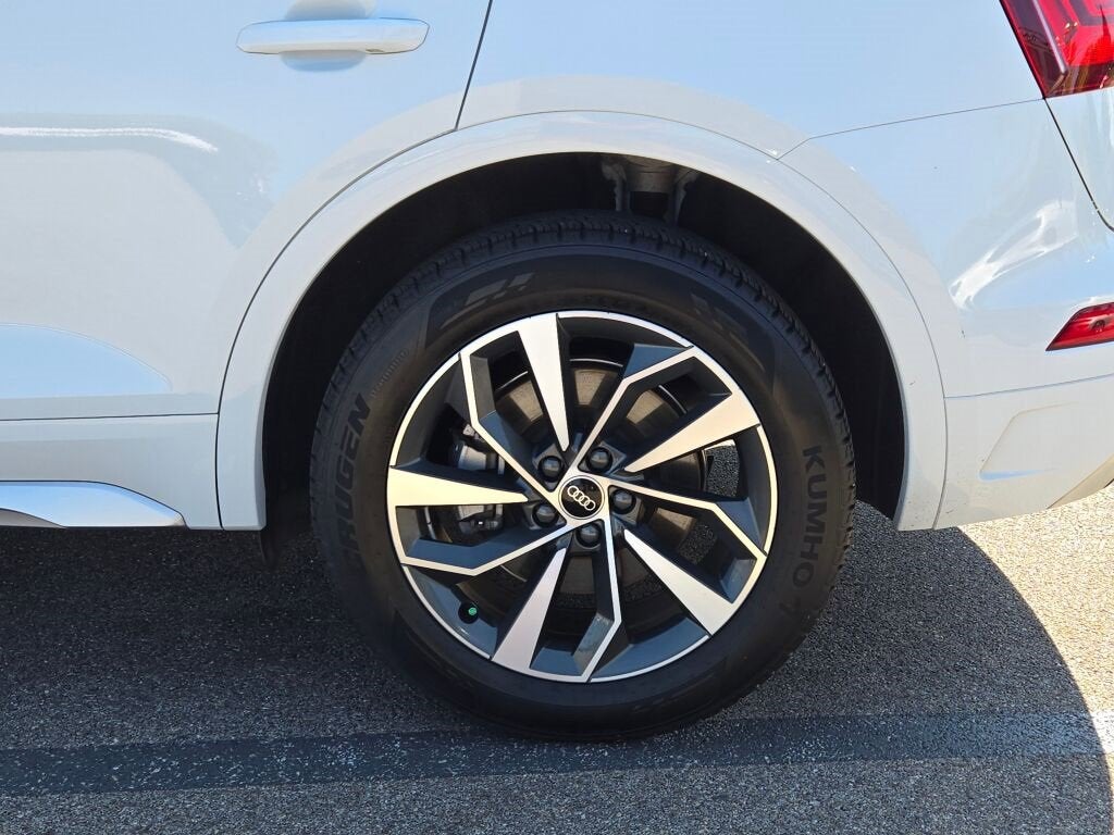 2022 Audi Q5 S line Premium