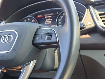 2022 Audi Q5 S line Premium