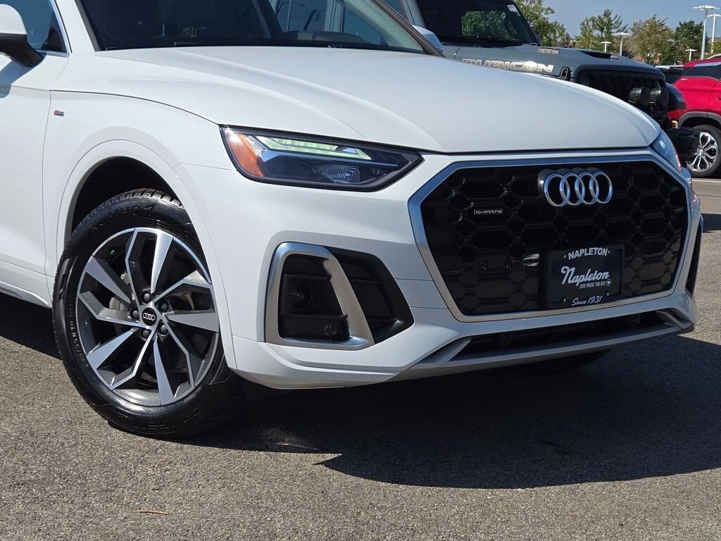 2022 Audi Q5 S line Premium