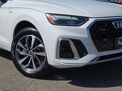 2022 Audi Q5 S line Premium