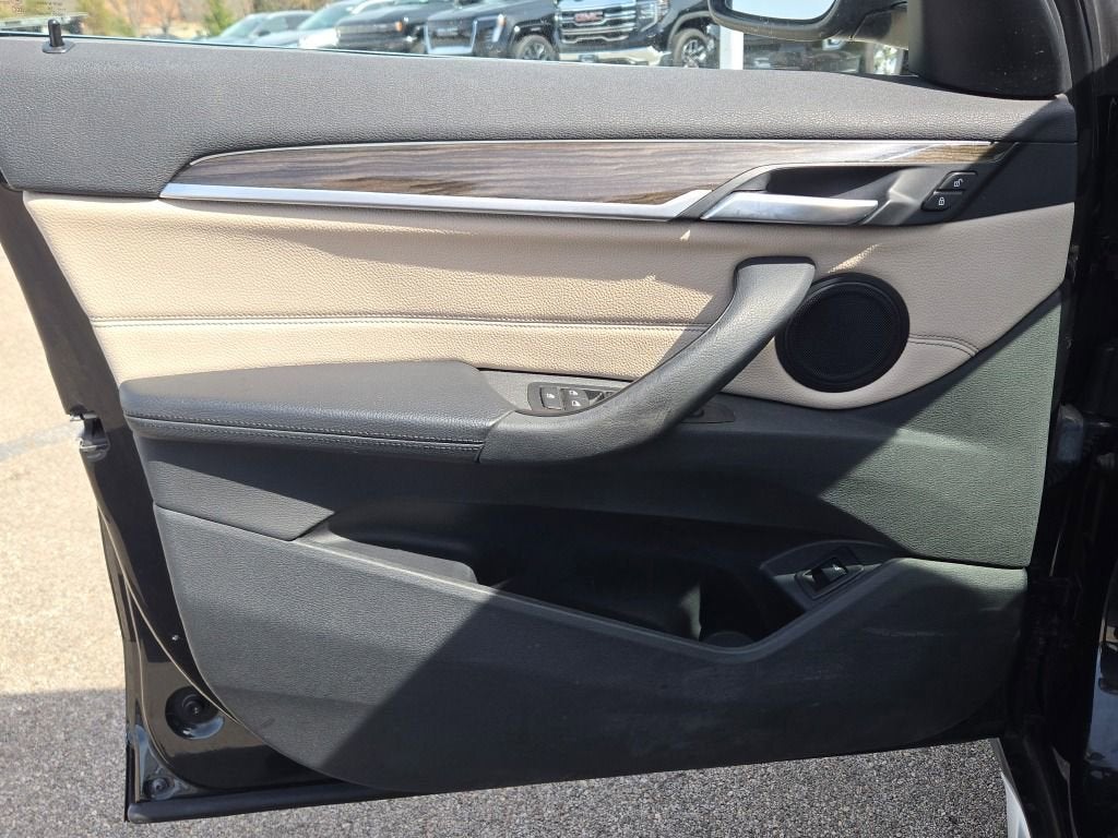 2017 BMW X1 xDrive28i