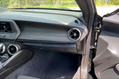 2022 Chevrolet Camaro 1LT
