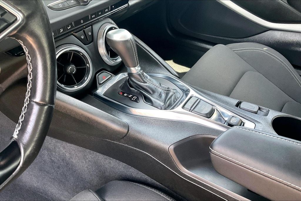 2022 Chevrolet Camaro 1LT