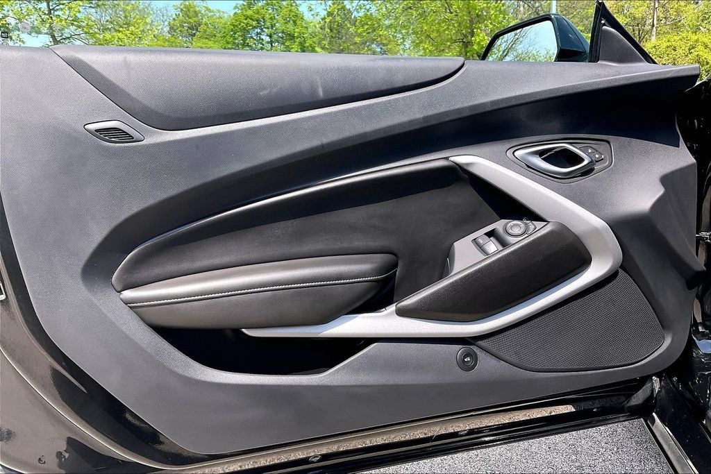 2022 Chevrolet Camaro 1LT