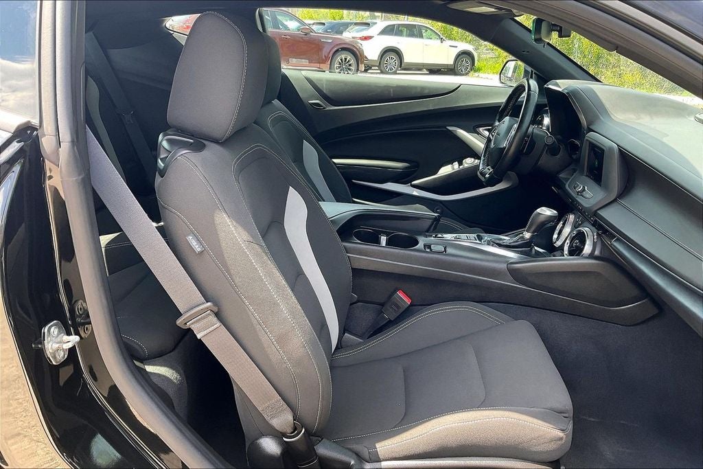 2022 Chevrolet Camaro 1LT