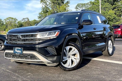 2022 Volkswagen Atlas 3.6L V6 SE w/Technology