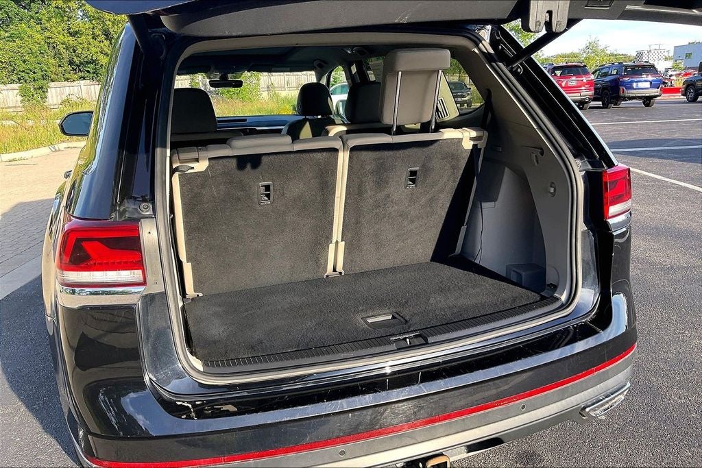 2022 Volkswagen Atlas 3.6L V6 SE w/Technology