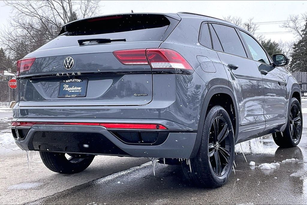 2023 Volkswagen Atlas Cross Sport 2.0T SEL R-Line