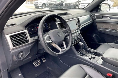 2023 Volkswagen Atlas Cross Sport 2.0T SEL R-Line