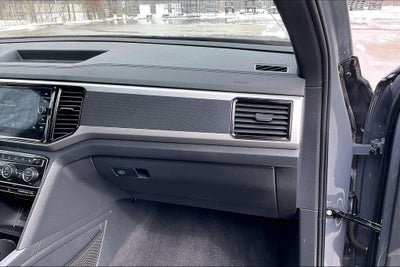 2023 Volkswagen Atlas Cross Sport 2.0T SEL R-Line