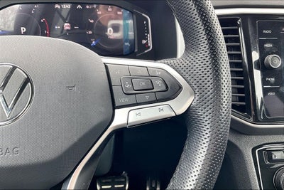 2023 Volkswagen Atlas Cross Sport 2.0T SEL R-Line