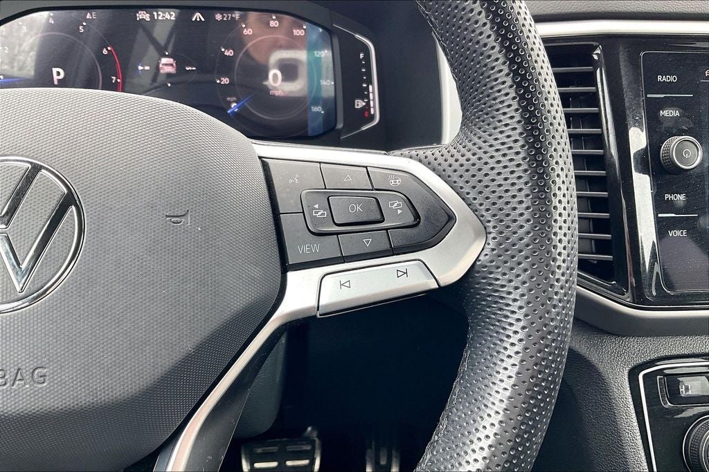 2023 Volkswagen Atlas Cross Sport 2.0T SEL R-Line