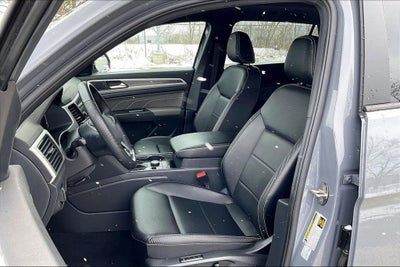 2023 Volkswagen Atlas Cross Sport 2.0T SEL R-Line