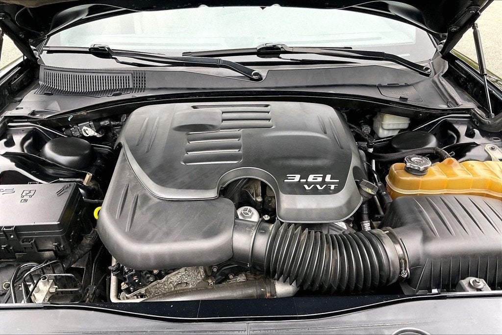 2012 Dodge Charger SE