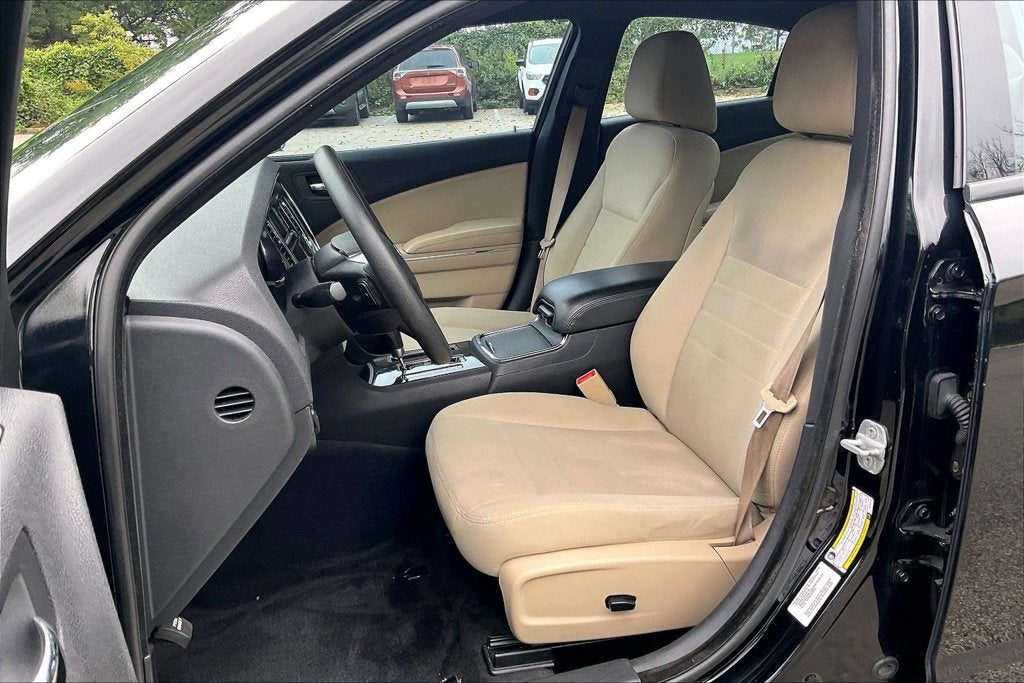 2012 Dodge Charger SE
