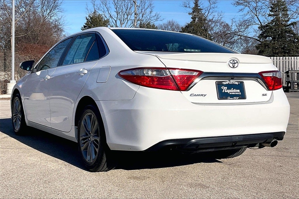 2016 Toyota Camry XLE