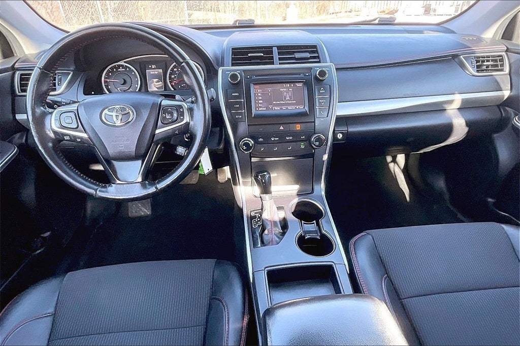 2016 Toyota Camry XLE