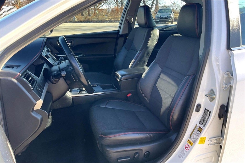 2016 Toyota Camry XLE