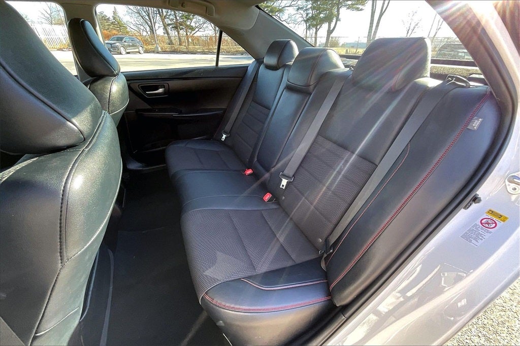 2016 Toyota Camry XLE