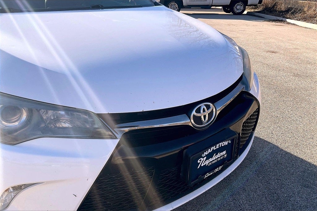 2016 Toyota Camry XLE