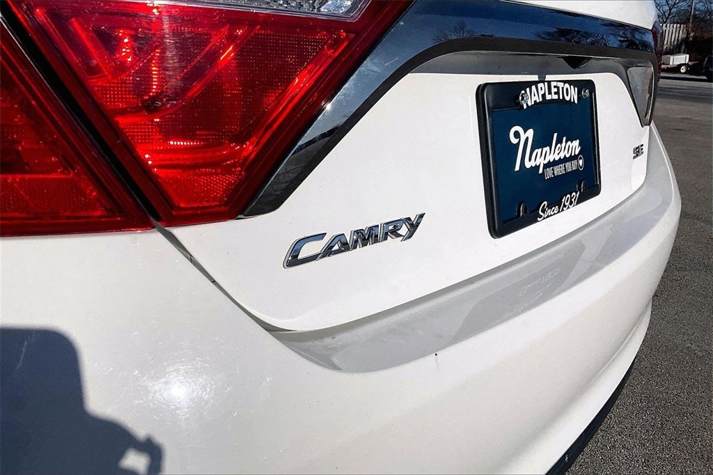 2016 Toyota Camry XLE