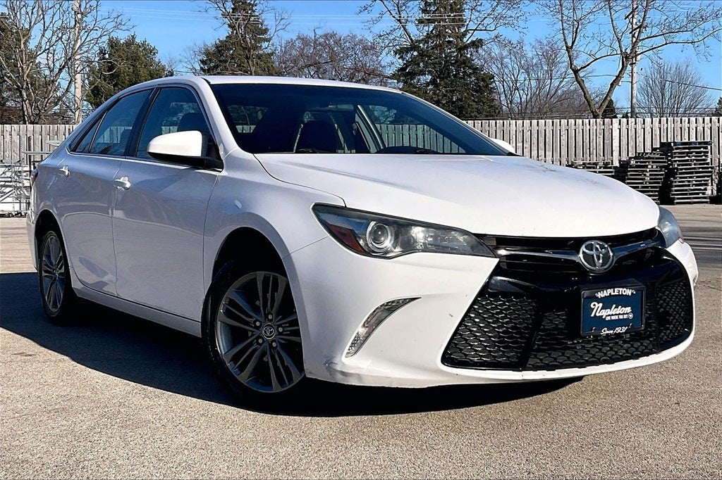 2016 Toyota Camry XLE