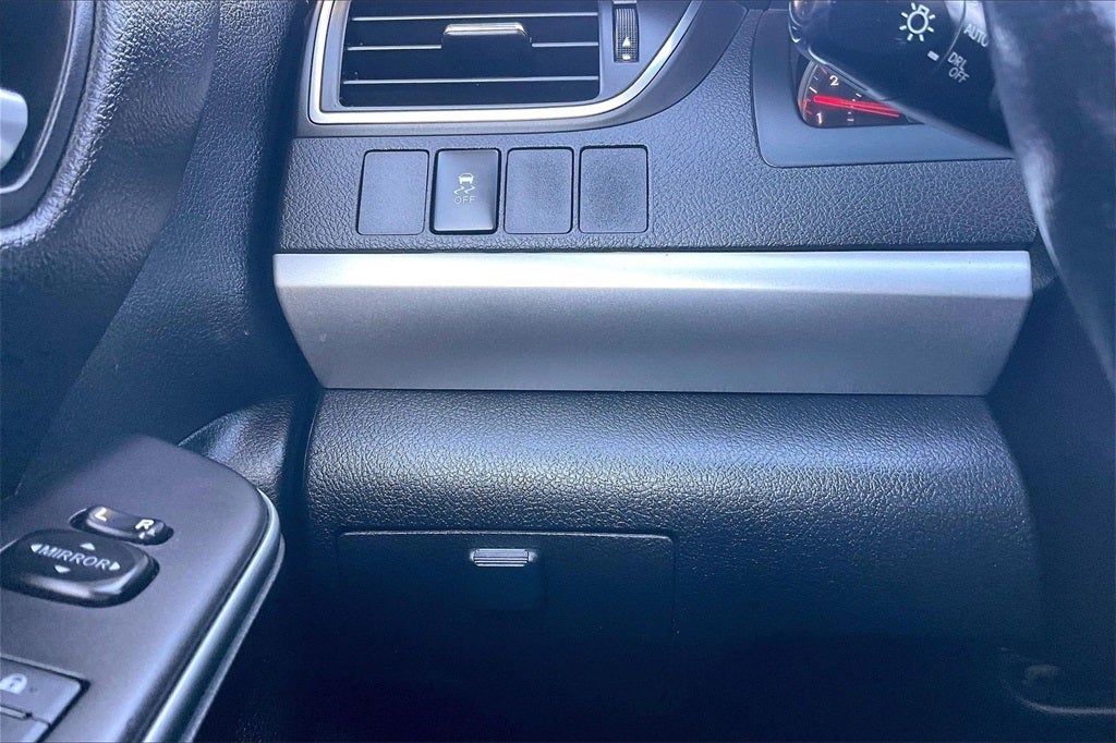 2016 Toyota Camry XLE