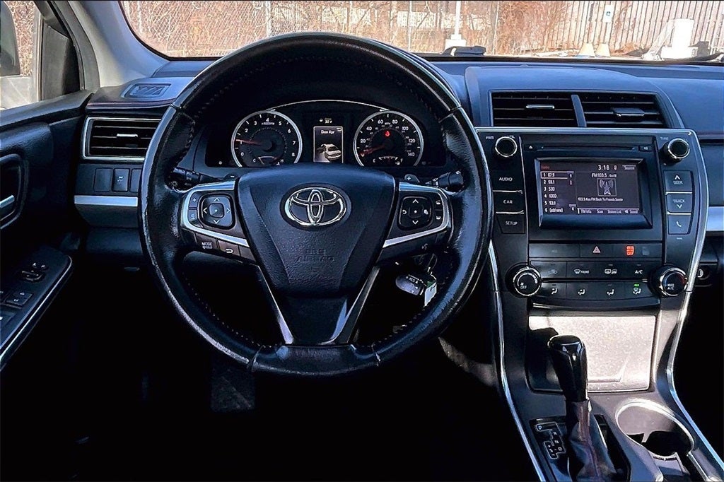 2016 Toyota Camry XLE