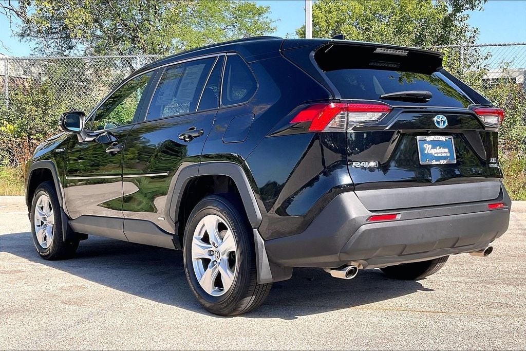 2021 Toyota RAV4 Hybrid XLE