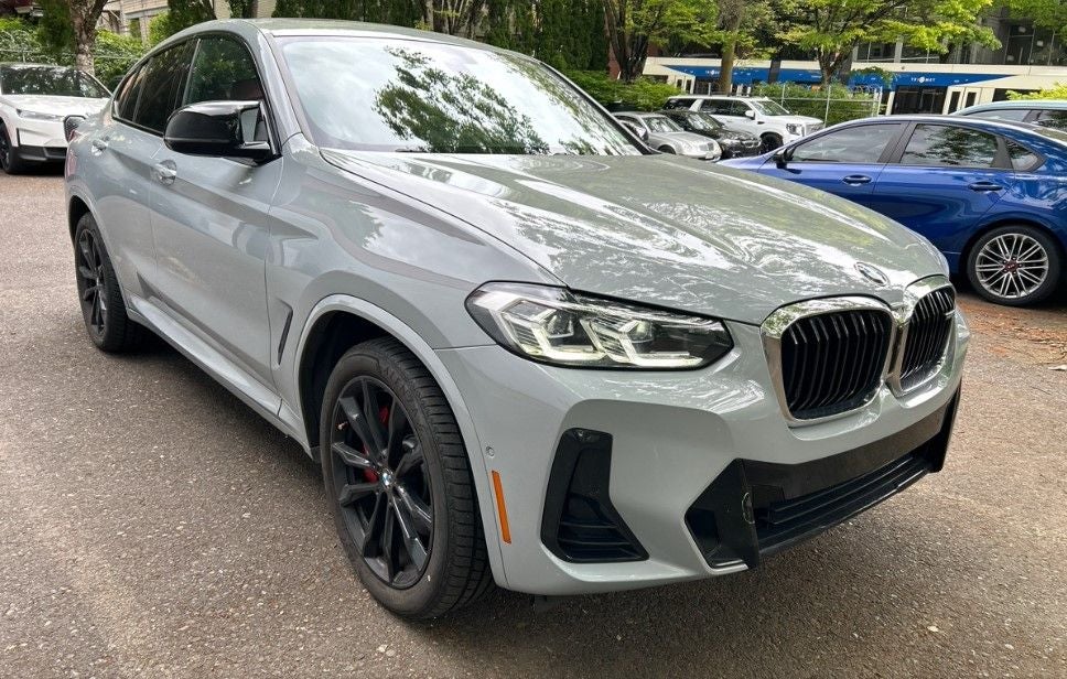 2022 BMW X4 M40i