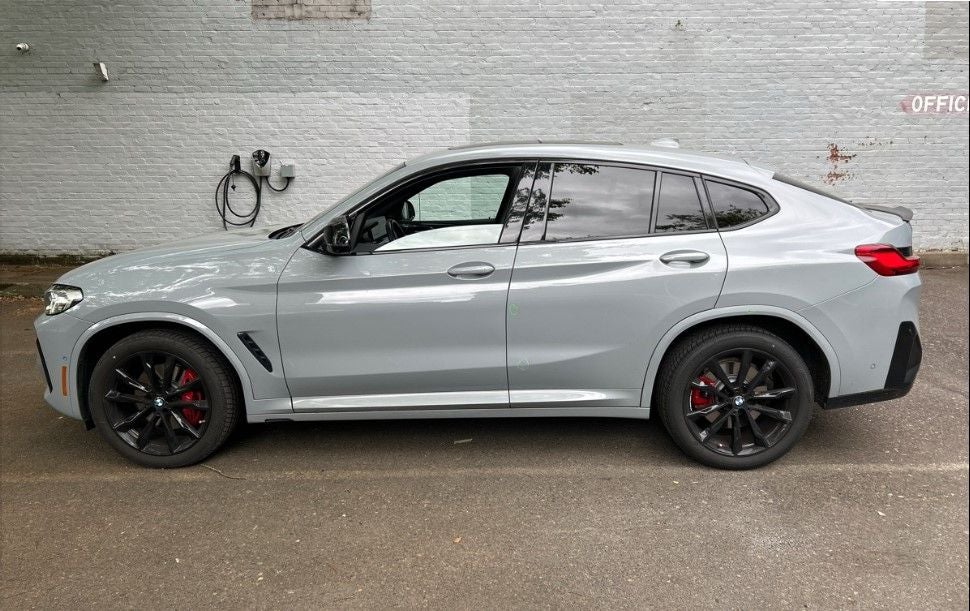 2022 BMW X4 M40i