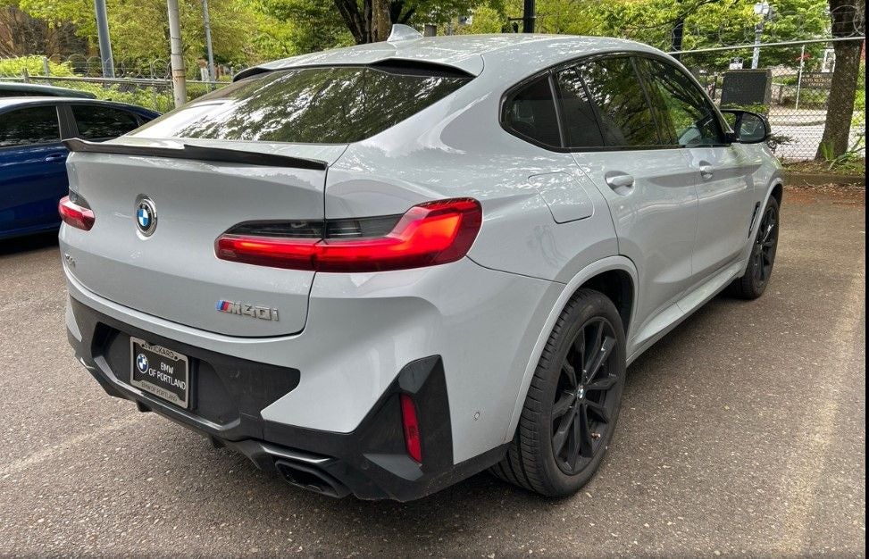 2022 BMW X4 M40i