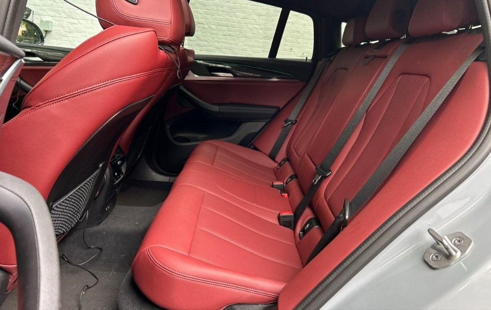 2022 BMW X4 M40i