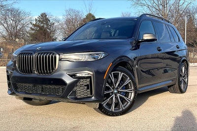 2022 BMW X7 M50i